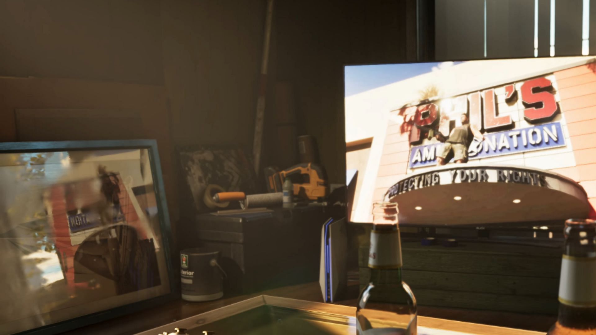 TV footage being reflected on a glass nearby (Image via Rockstar Games)